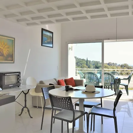 Ce100-005 Mezzanine 5 Couchages Cavaliere Apartamento Le Lavandou